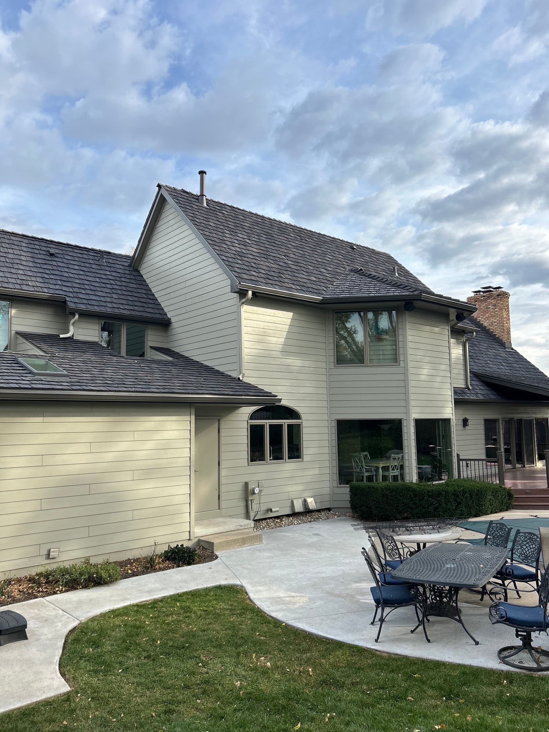 Windows services in Omaha by Royalty Roofing and Siding